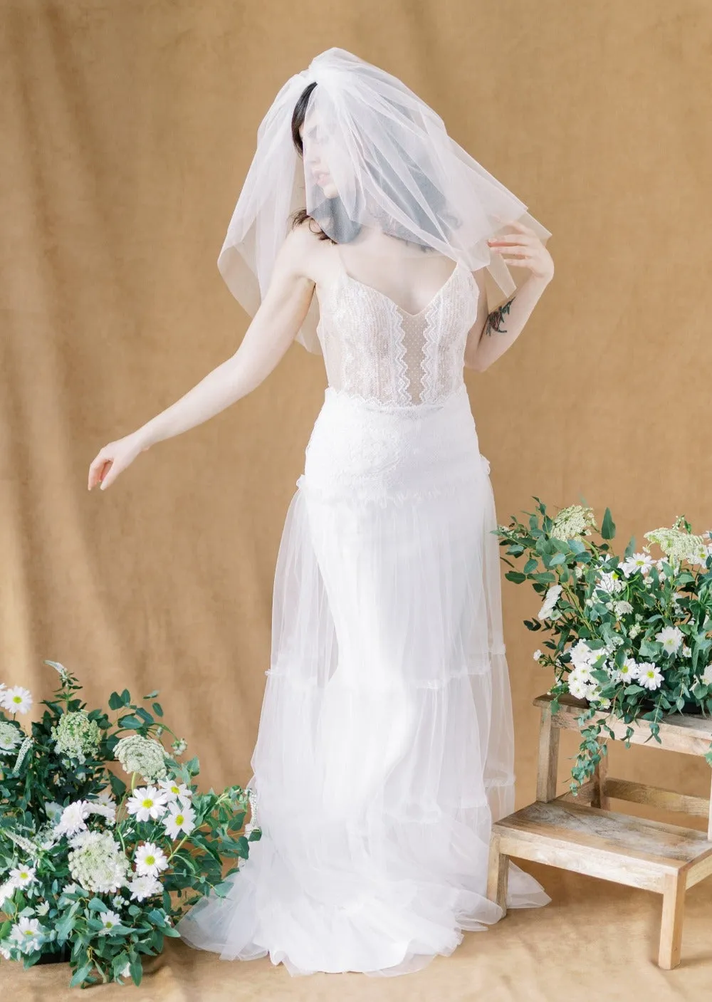 ARIANA Double Layer Pouf Bridal Veil