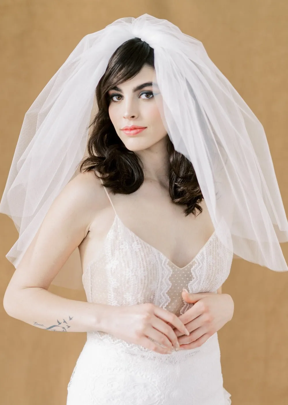 ARIANA Double Layer Pouf Bridal Veil