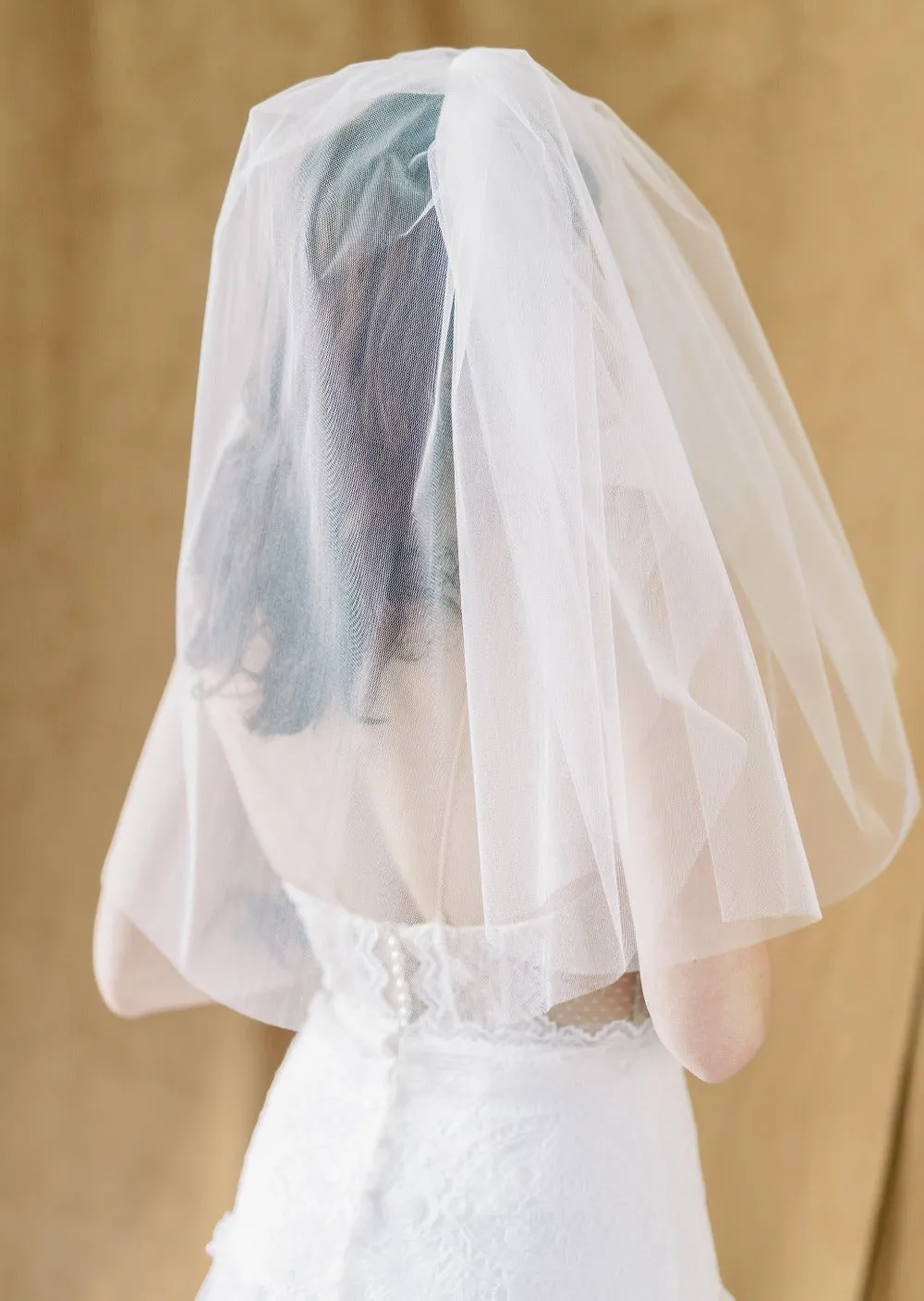 ARIANA Double Layer Pouf Bridal Veil