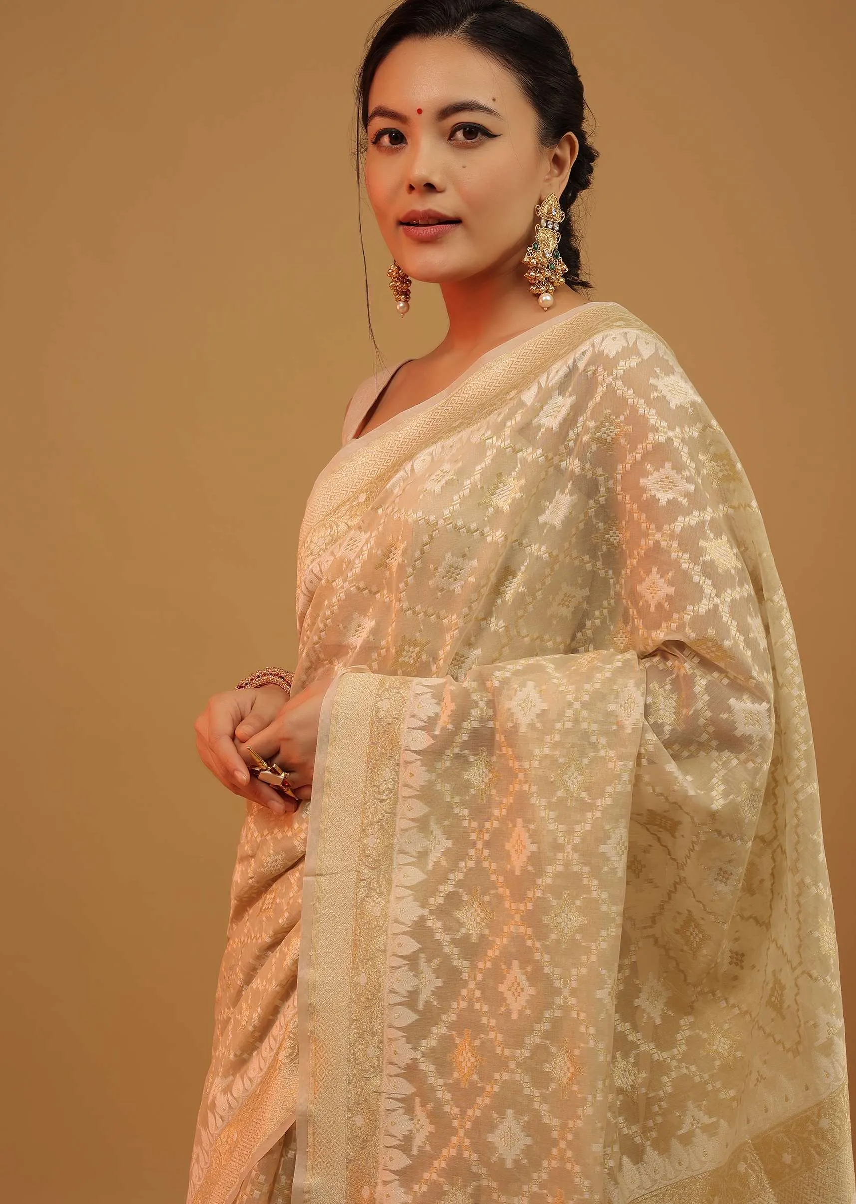 Daffodils Yellow Saree In Pure Handloom Cotton With Banarasi Chanderi Weave
