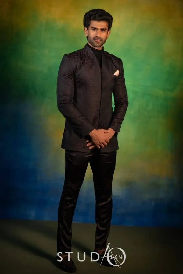 DESIGNER BANDHGALA OUTFIT IN BLACK