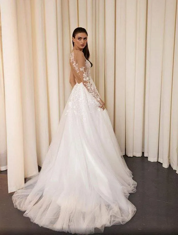 Pelican White Wedding Dress