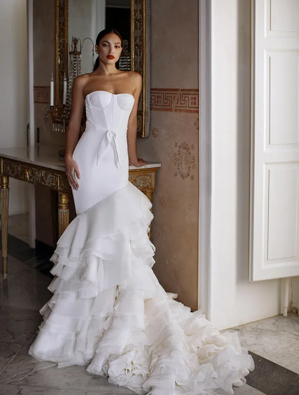Smart A-Line Silhouette White Wedding Dress