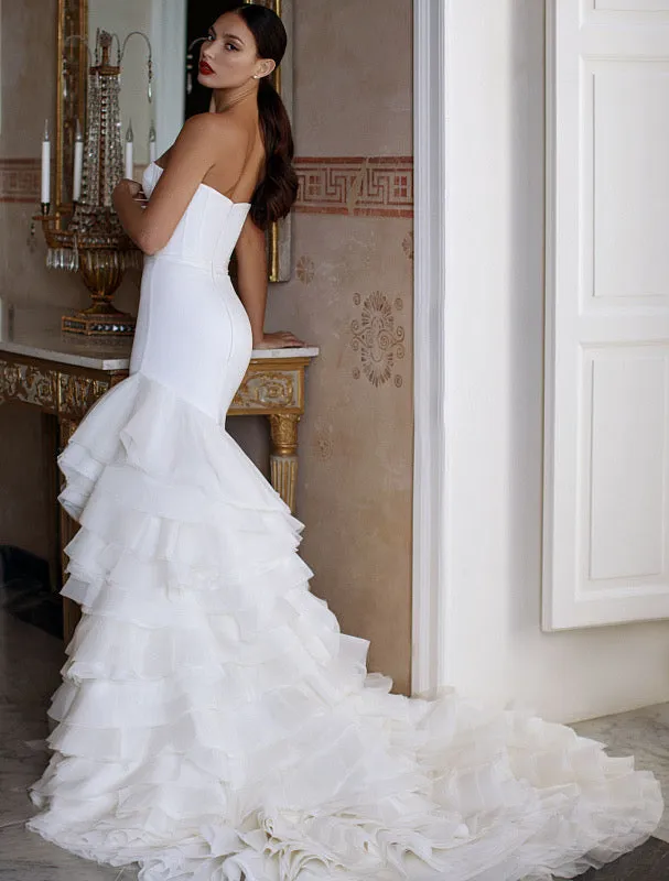 Smart A-Line Silhouette White Wedding Dress